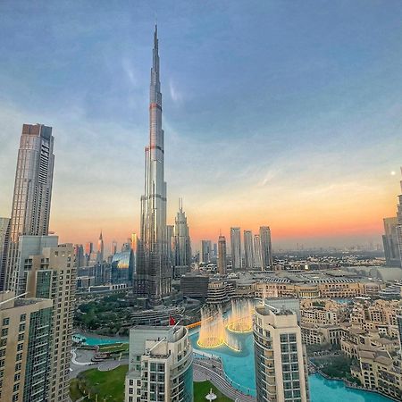 Prestige Living 2Br With Full Burj Khalifa And Fountain View By Auberge دبي المظهر الخارجي الصورة