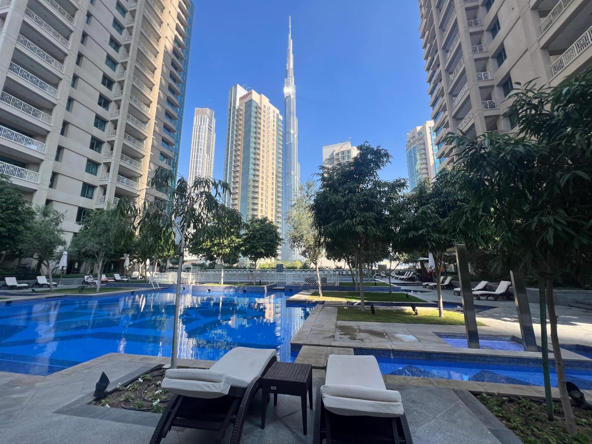 Prestige Living 2Br With Full Burj Khalifa And Fountain View By Auberge دبي المظهر الخارجي الصورة