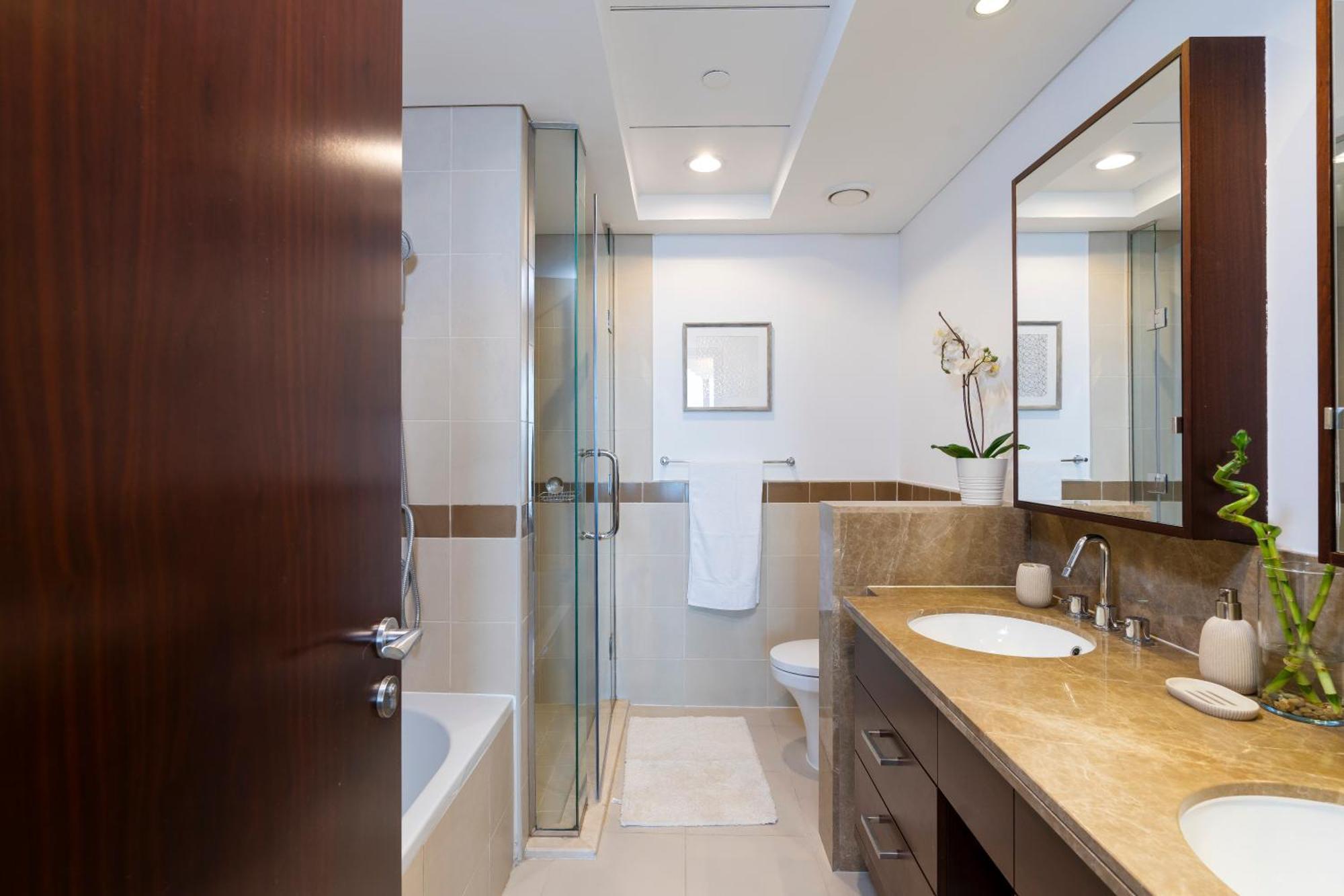 Prestige Living 2Br With Full Burj Khalifa And Fountain View By Auberge دبي المظهر الخارجي الصورة